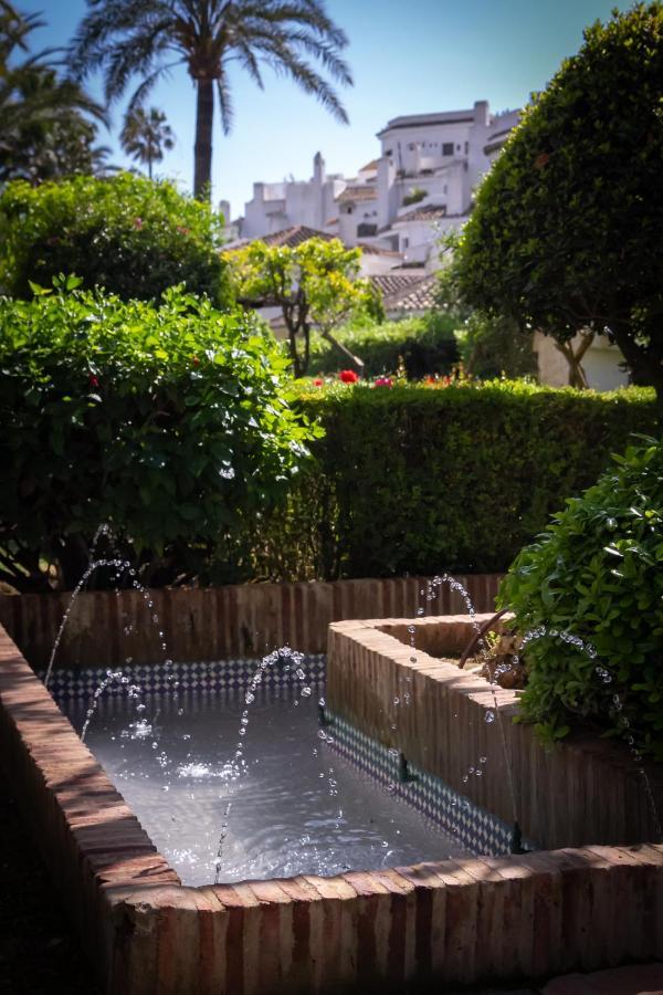 Marbella Banus Suites - Golden Beach Marbella Suite Bagian luar foto