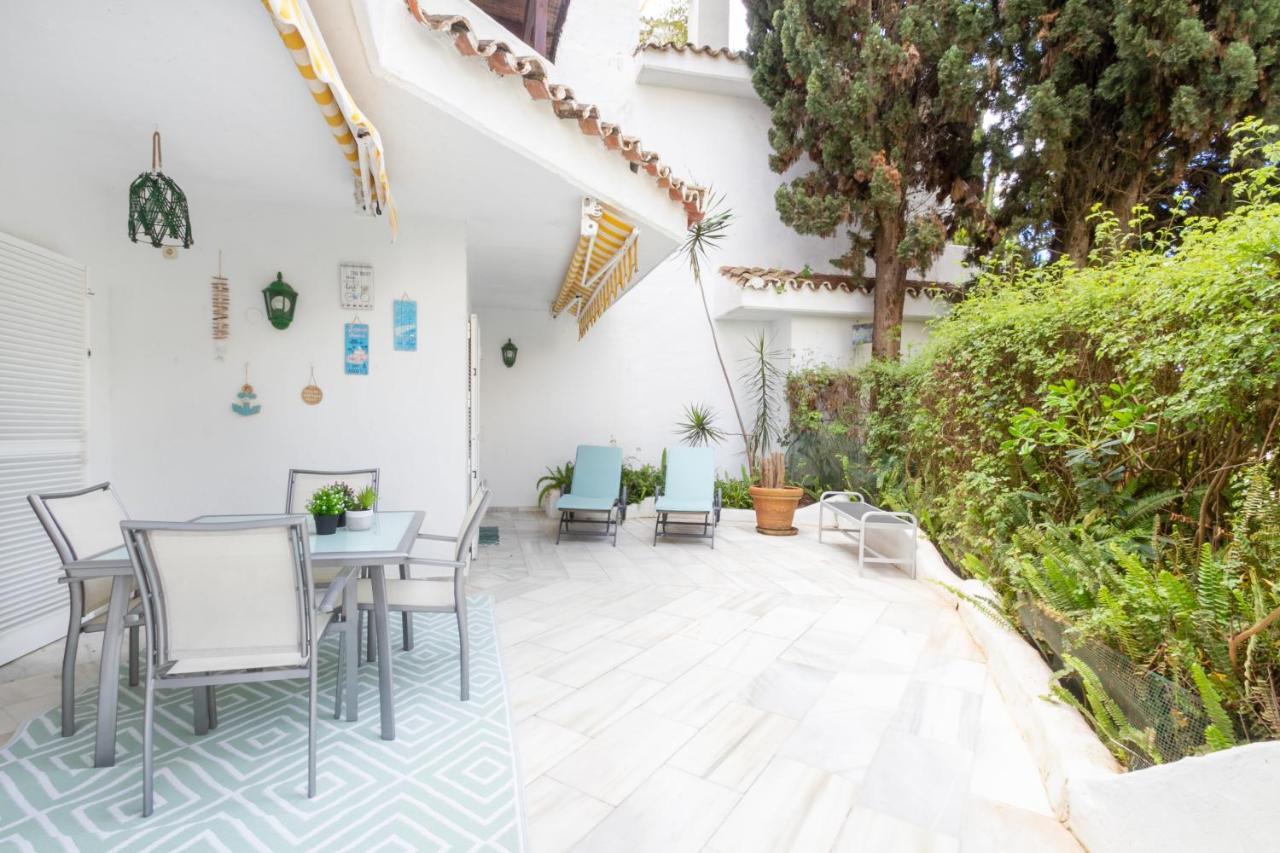 Marbella Banus Suites - Golden Beach Marbella Suite Bagian luar foto