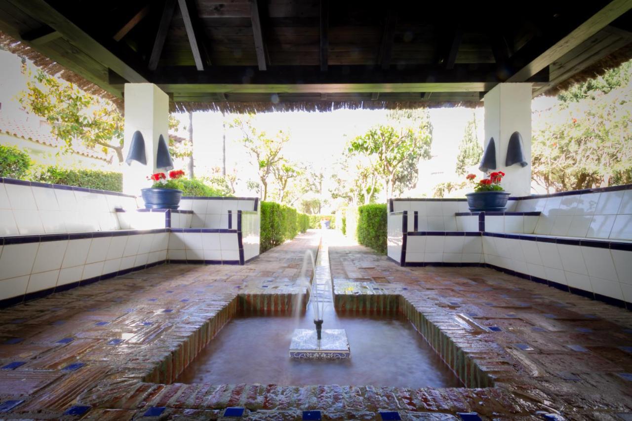 Marbella Banus Suites - Golden Beach Marbella Suite Bagian luar foto