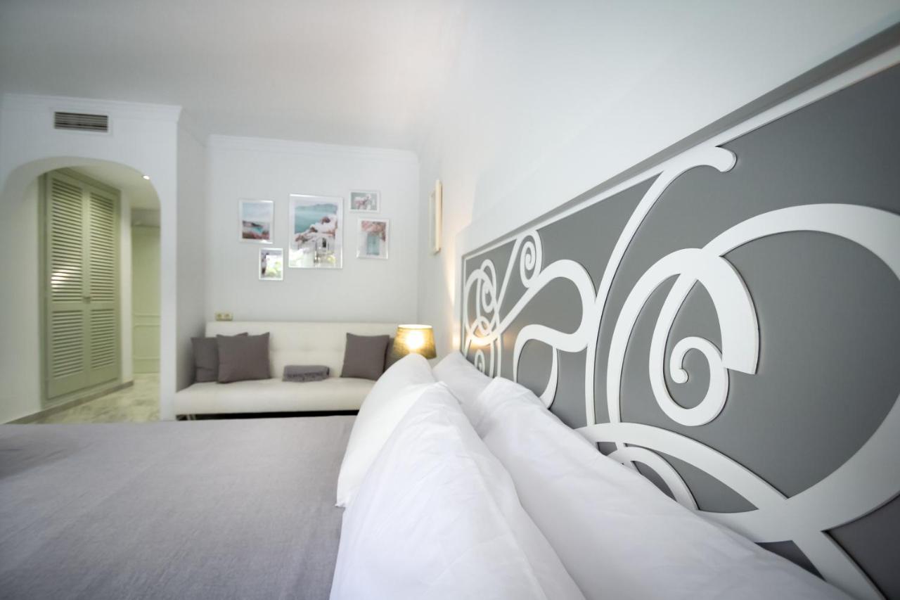 Marbella Banus Suites - Golden Beach Marbella Suite Bagian luar foto