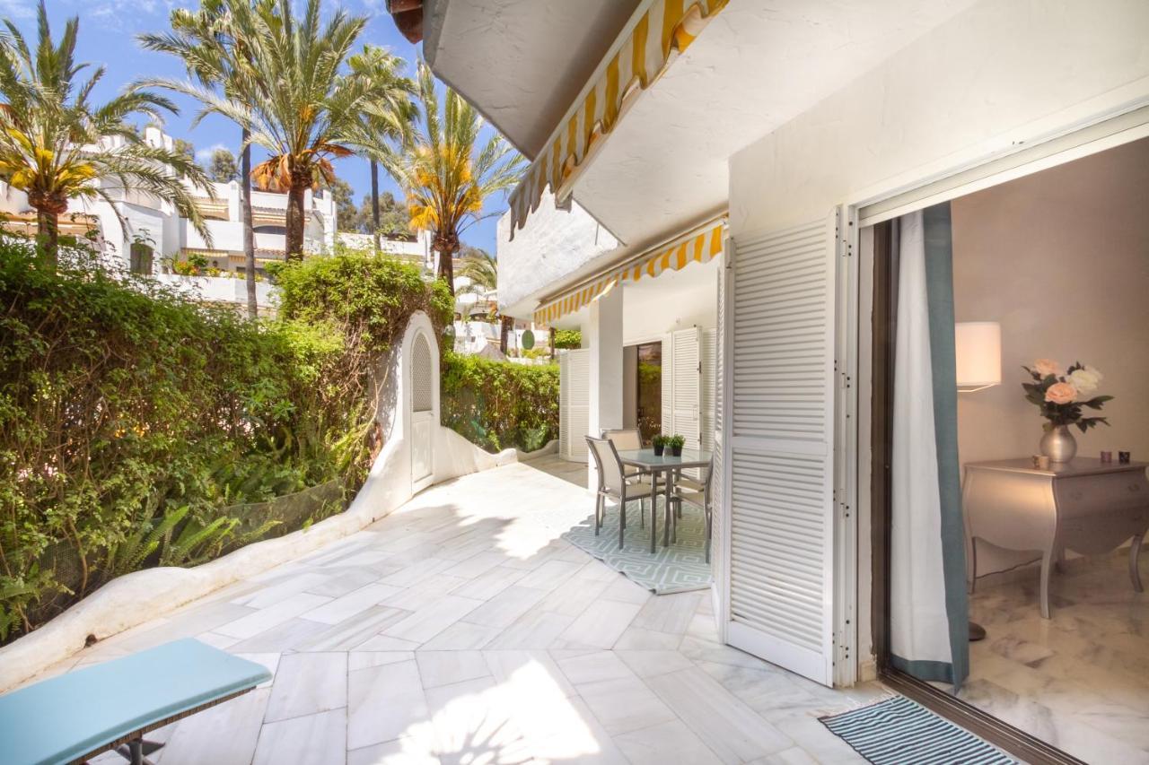 Marbella Banus Suites - Golden Beach Marbella Suite Bagian luar foto