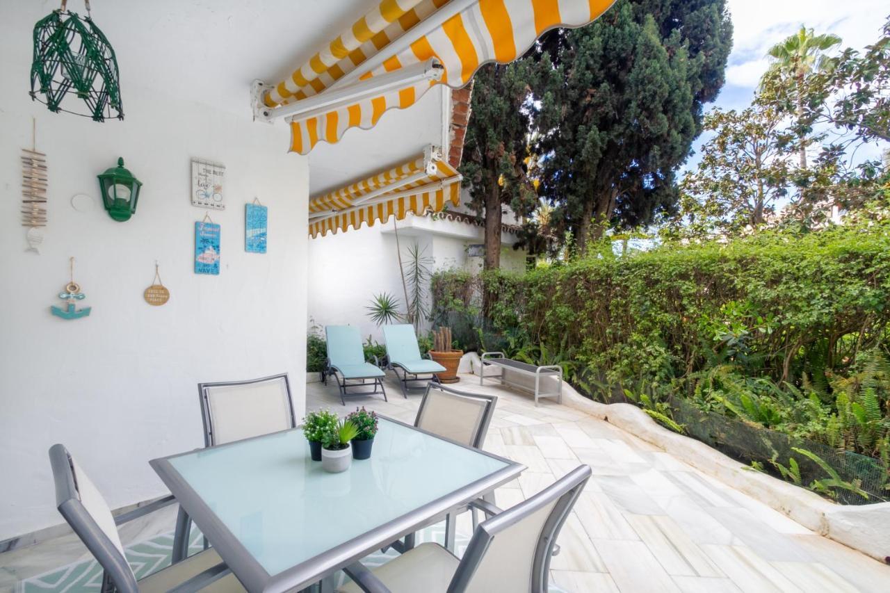 Marbella Banus Suites - Golden Beach Marbella Suite Bagian luar foto